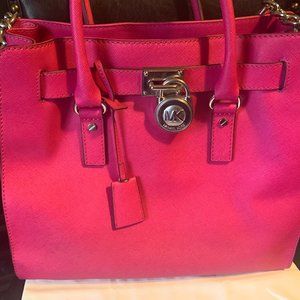 MICHAEL Kors Hamilton Hot Pink with Lock and Key
